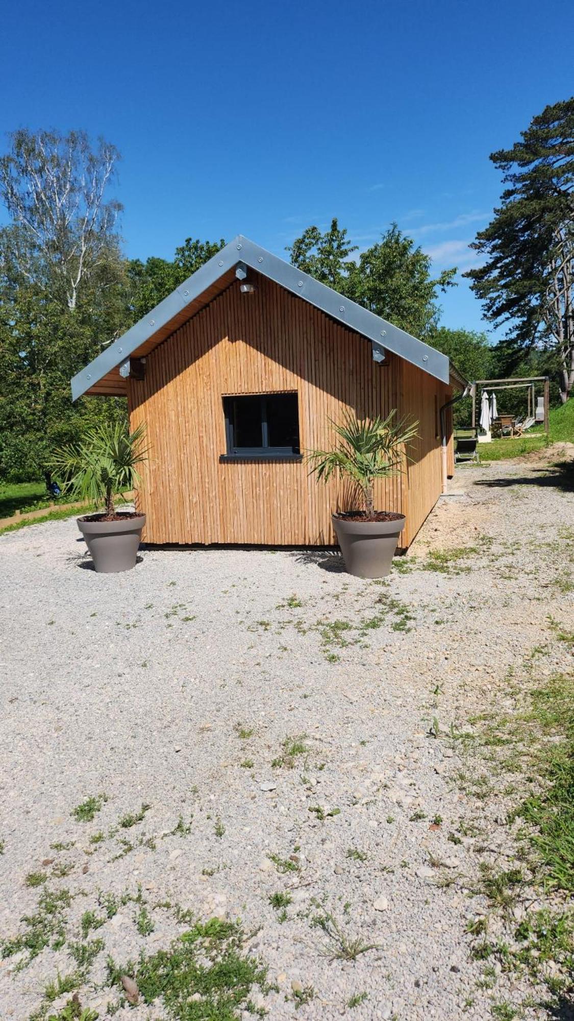 Lodge Du Chateau De Feschaux Villeneuve-sous-Pymont Exterior foto